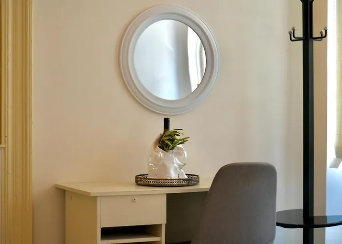Matty's In Corfu Town Apartament
